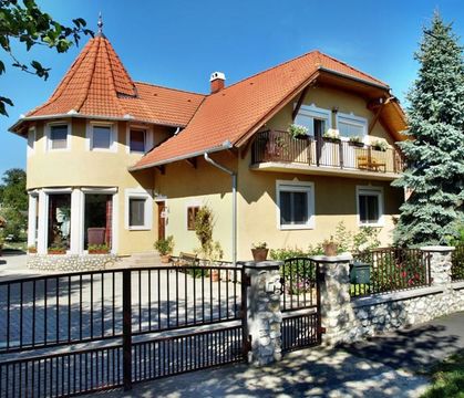 Villa w Heviz