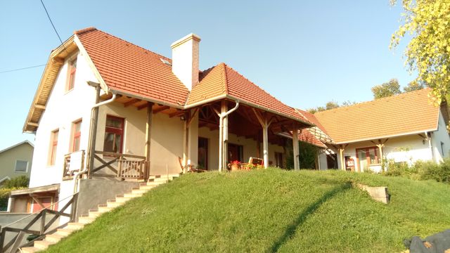 Semi-detached house w Tordas