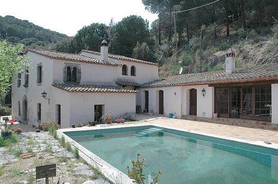 Villa w Sant Iscle de Vallalta