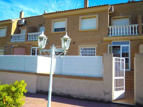 Semi-detached house w Valencia