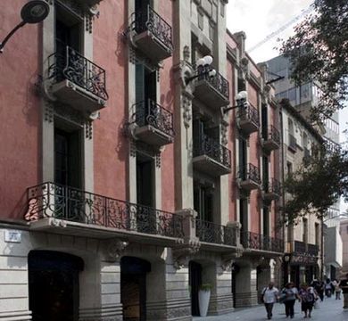 Apartment house w Barcelona