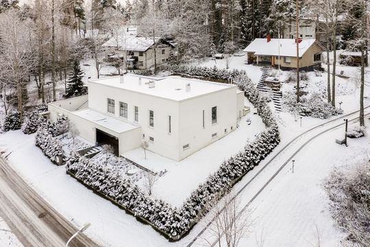 House w Espoo