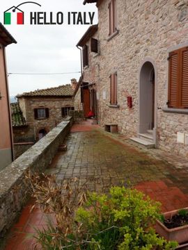 Detached house w Civitella in Val di Chiana