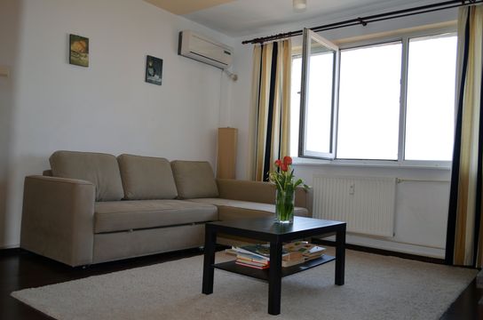 Apartment w Ploieşti