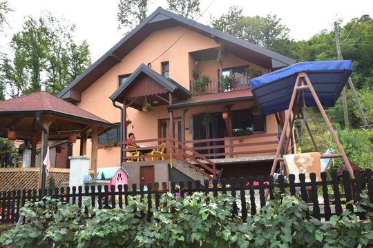 Detached house w Loznica