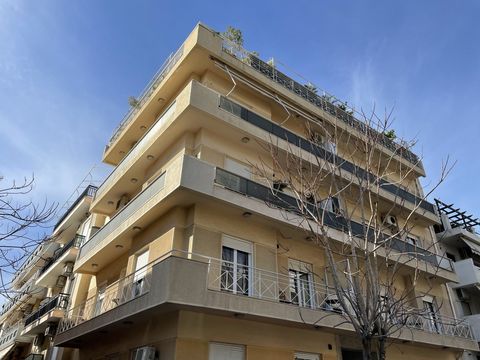 House w Piraeus