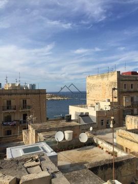 Townhouse w Valletta