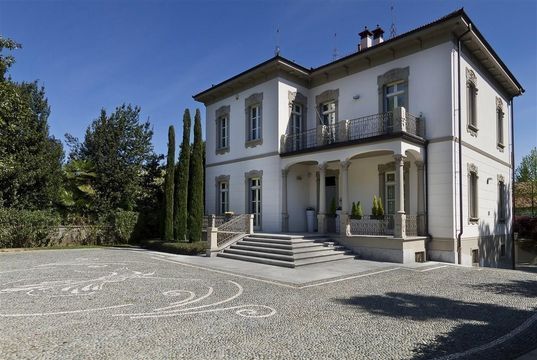 Villa w Lesa