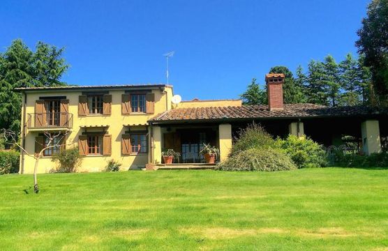 Villa w Trevignano Romano