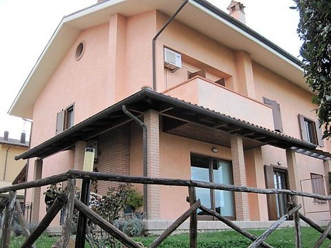 Detached house w Citta San'Angelo