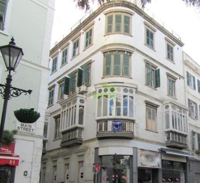 Commercial w Gibraltar
