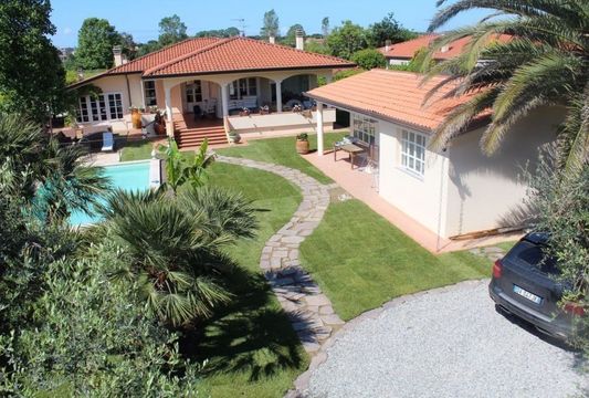 Villa w Lido di Camaiore