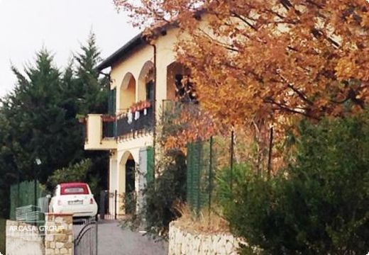 Villa w Vallebona