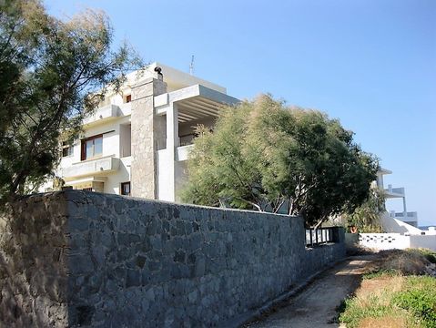 Detached house w Aegina