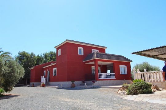 House w Los Montesinos