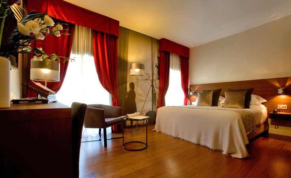 Hotel w Milan