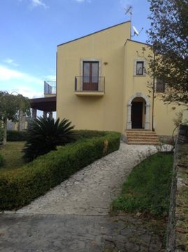 Detached house w Messina
