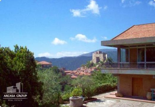 Villa w Castelvecchio di Rocca Barbena