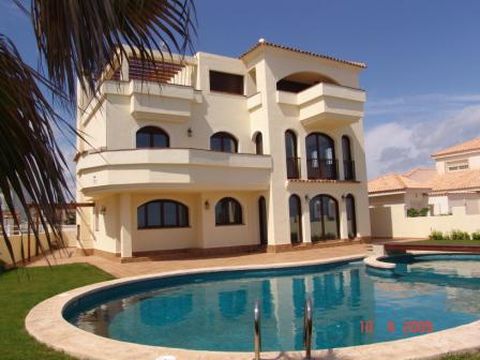 Villa w La Manga del Mar Menor