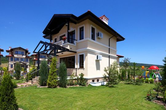 Villa w Kosharitsa