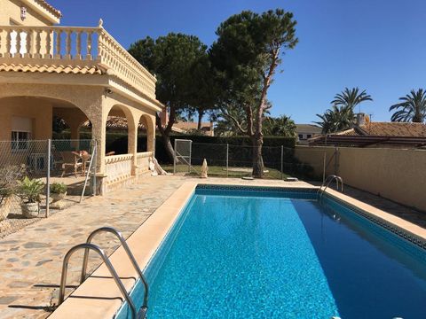 Chalet w Cabo Roig