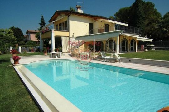 Villa w Garda
