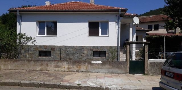 House w Akhtopol