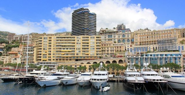 Hotel w Monaco