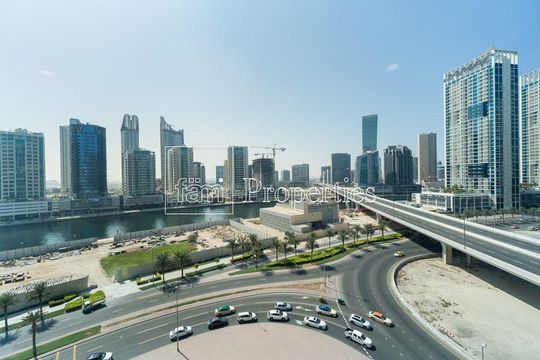 Office w Abu Dhabi Emirate