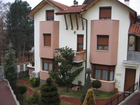 House w Sandanski