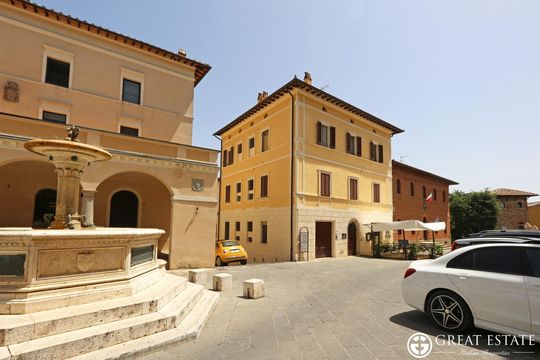 House w Siena