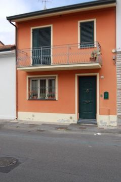 Townhouse w Viareggio