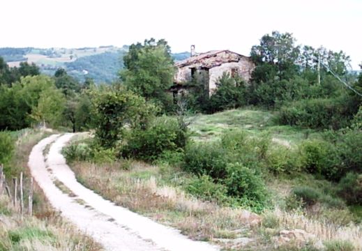 Land w Gubbio