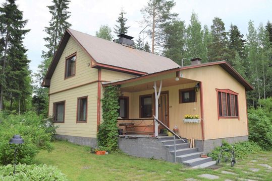 House w Pitkälahti