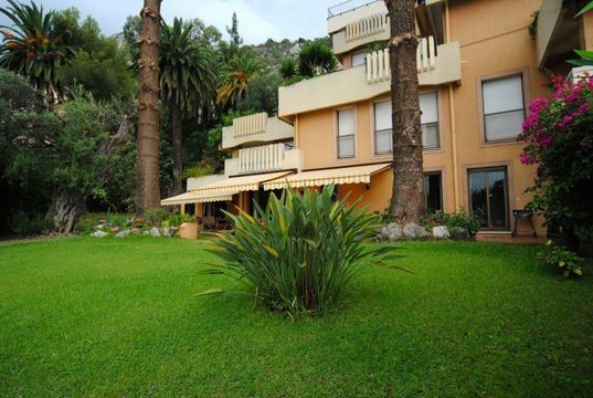 Apartment w Roquebrune-Cap-Martin