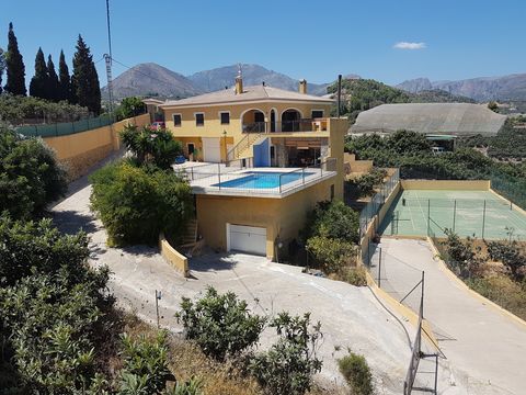 Villa w Callosa d'en Sarrià