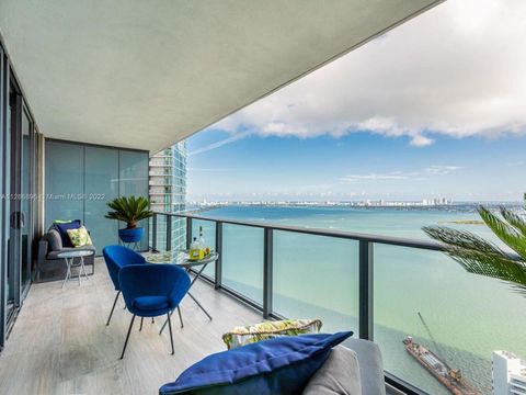 Apartment w Miami